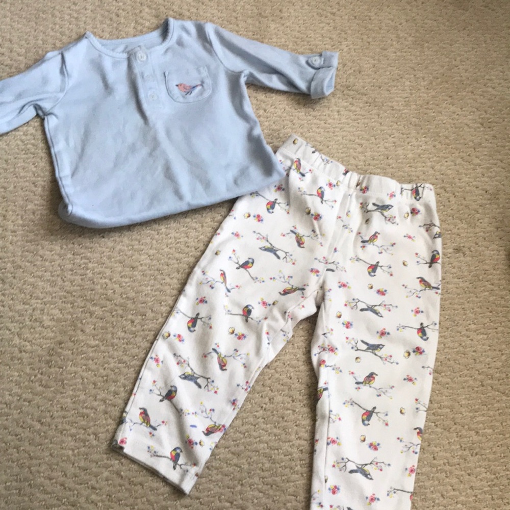 Carter’s 24 month set